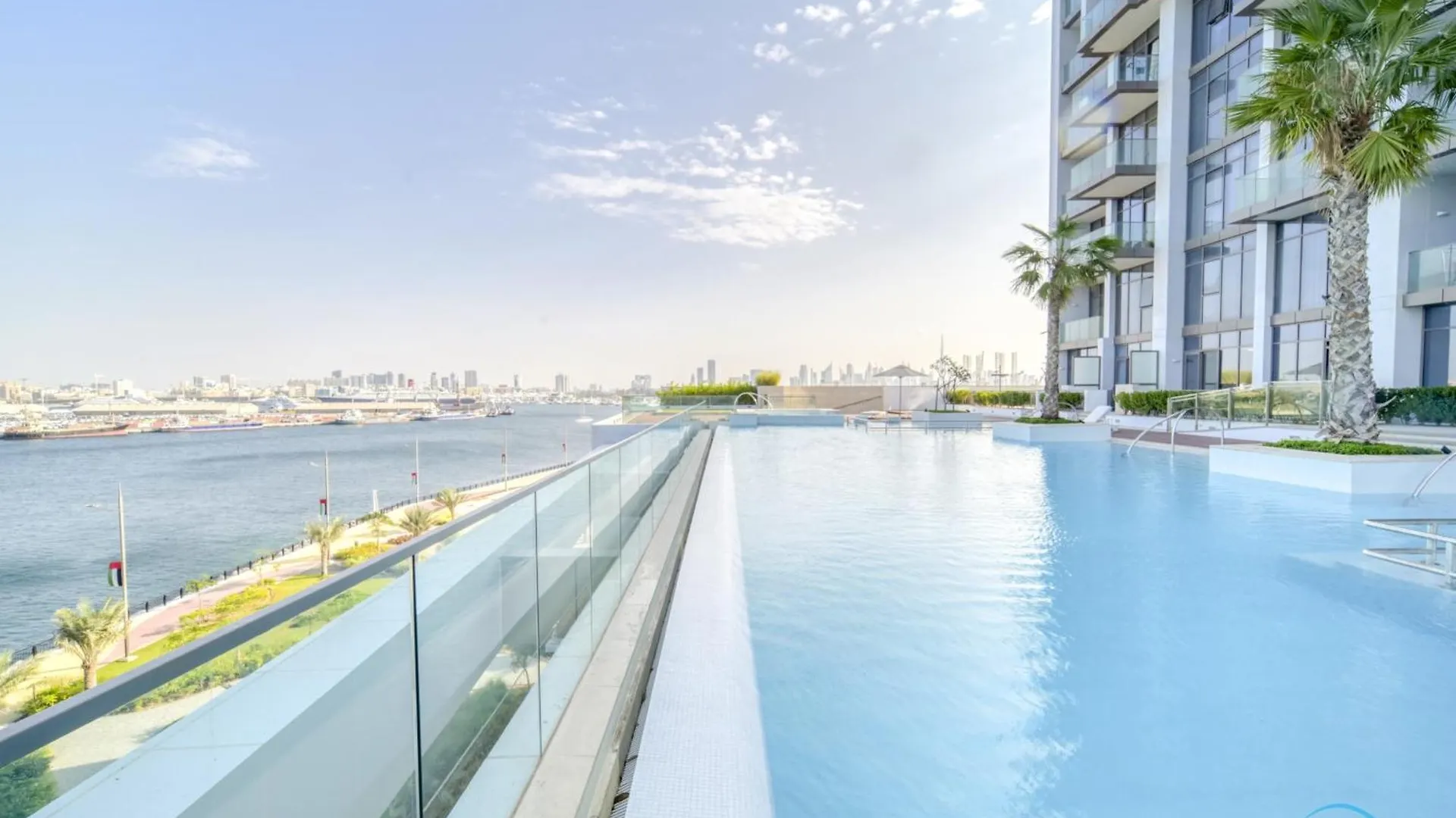 Alluring Studio At The Anwa By Omniyat Dubai Maritime City By Deluxe Holiday Homes 0*,  Emirati Arabi Uniti