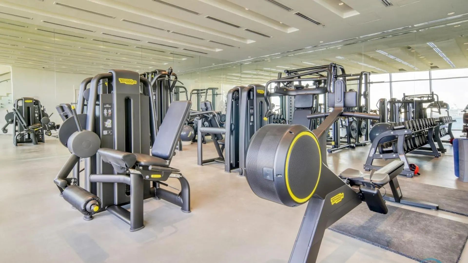Alluring Studio At The Anwa By Omniyat Dubai Maritime City By Deluxe Holiday Homes